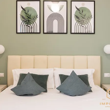 Imperium Luxury - 100mt To Metro A, 5 Min To Center, Pvt Bathroom, A-c بيت ضيافة