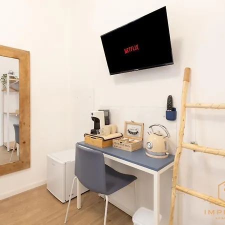 Imperium Luxury - 100mt To Metro A, 5 Min To Center, Pvt Bathroom, A-c 4*