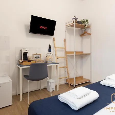 بيت ضيافة Imperium Luxury - 100mt To Metro A, 5 Min To Center, Pvt Bathroom, A-c