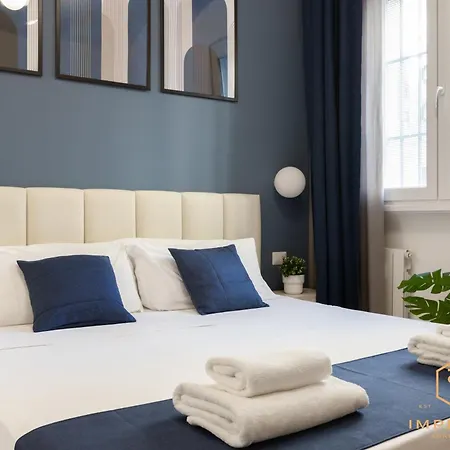 بيت ضيافة Imperium Luxury - 100mt To Metro A, 5 Min To Center, Pvt Bathroom, A-c روما