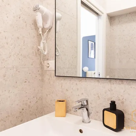 بيت ضيافة Imperium Luxury - 100mt To Metro A, 5 Min To Center, Pvt Bathroom, A-c 4*