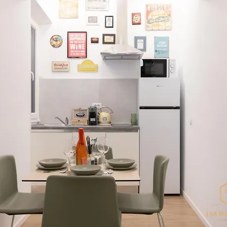 Imperium Luxury - 100mt To Metro A, 5 Min To Center, Pvt Bathroom, A-c 4*