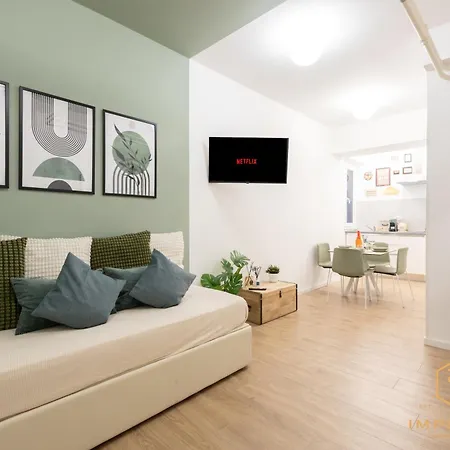 Imperium Luxury - 100mt To Metro A, 5 Min To Center, Pvt Bathroom, A-c بيت ضيافة 4*