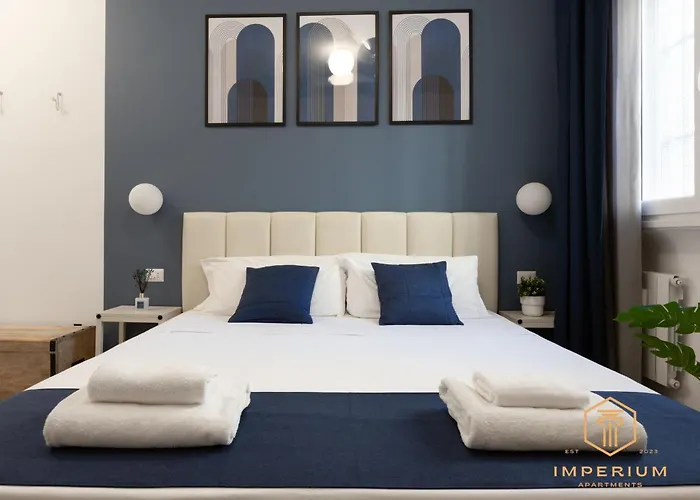 Imperium Luxury - 100mt To Metro A, 5 Min To Center, Pvt Bathroom, A-c